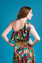 Classy & Sassy Dress in Tropical Floral Print